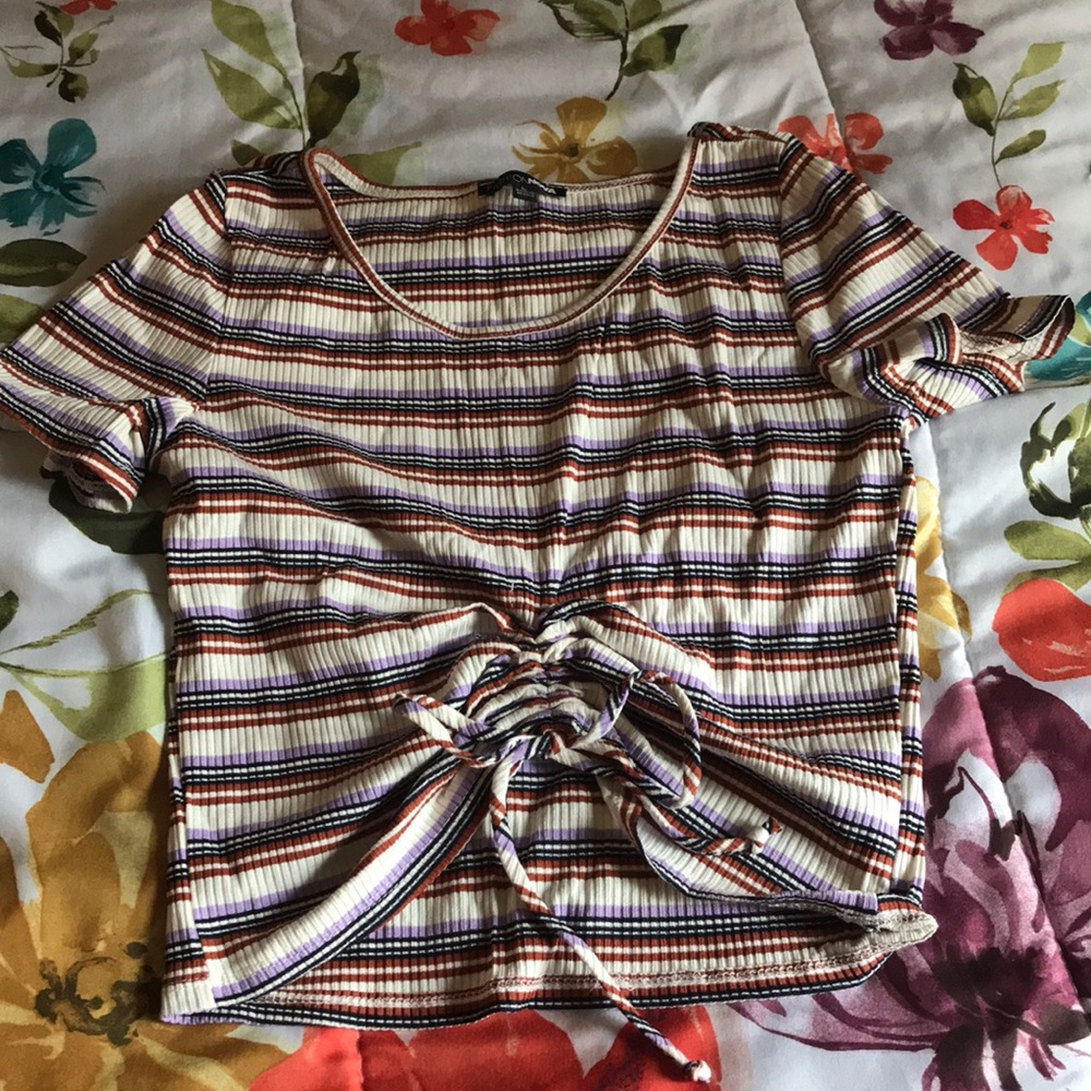 Fashion nova cropped tee L